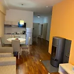 416 With Mountain View In Crocus, *