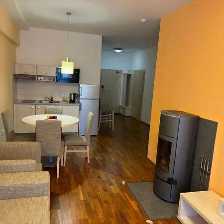 416 With Mountain View In Crocus, *